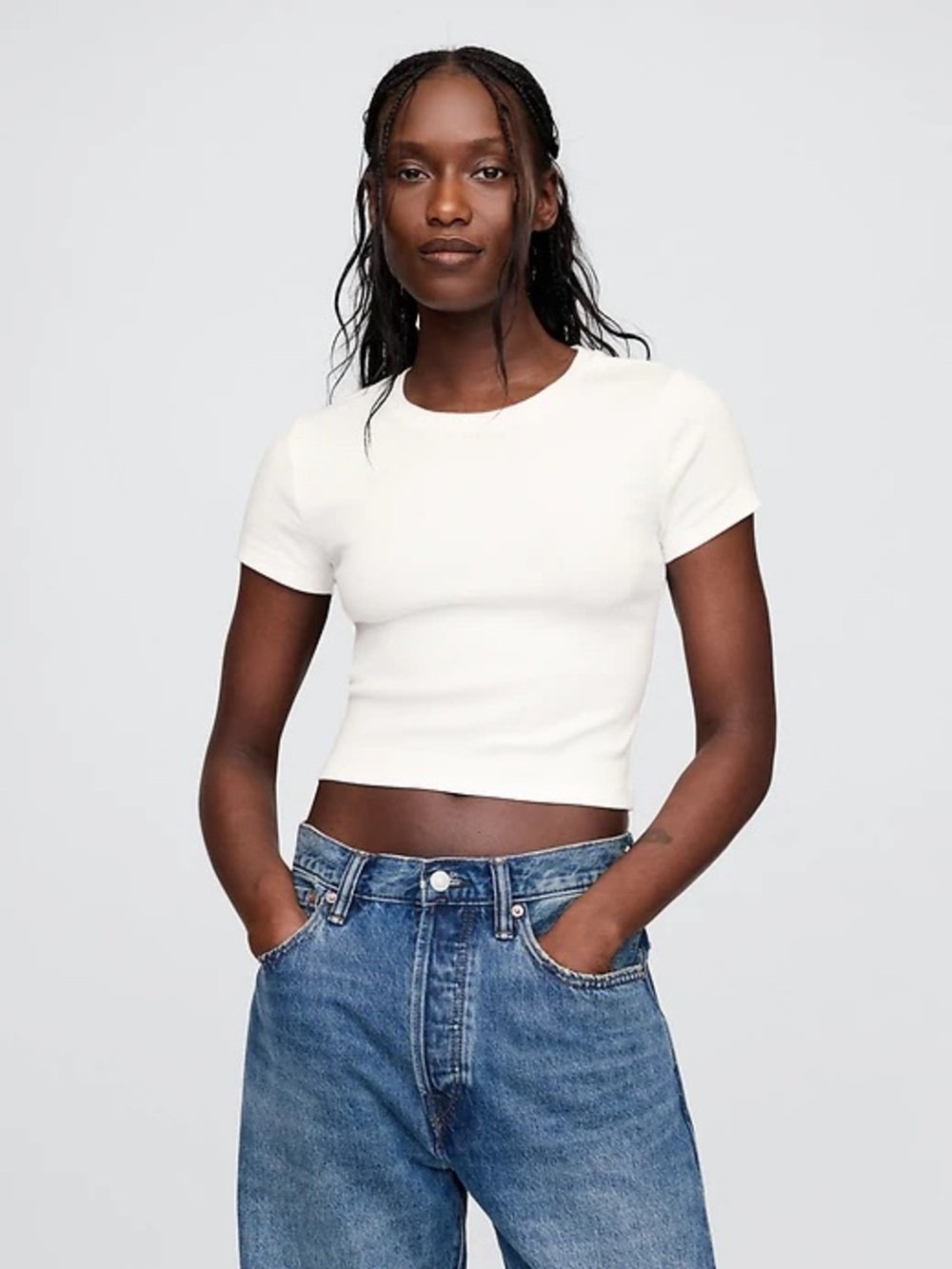Abercrombie & Fitch White Ribbed Cropped Tee